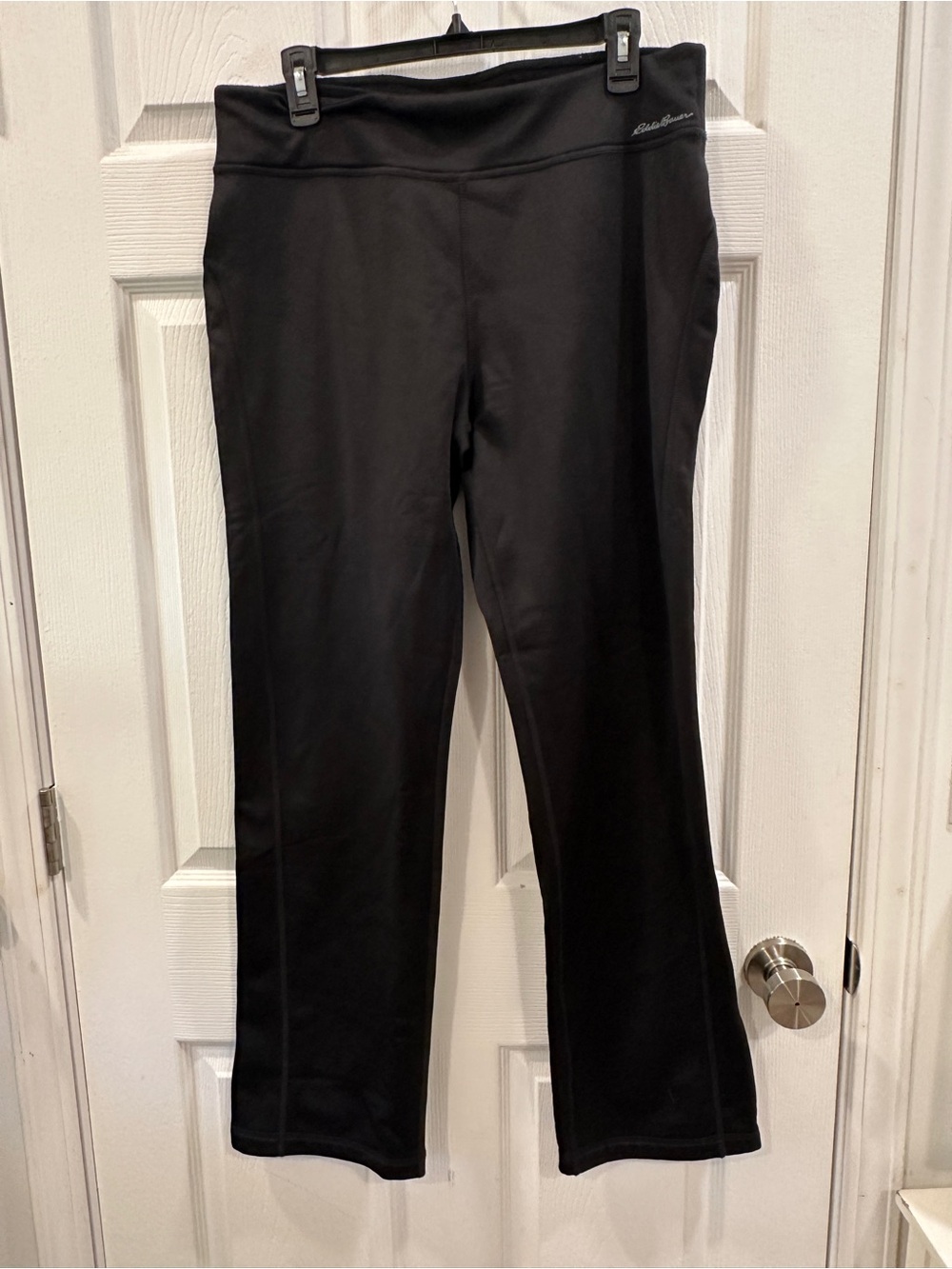 Eddie Bauer fleece-lined athletic flare pants size L EUC